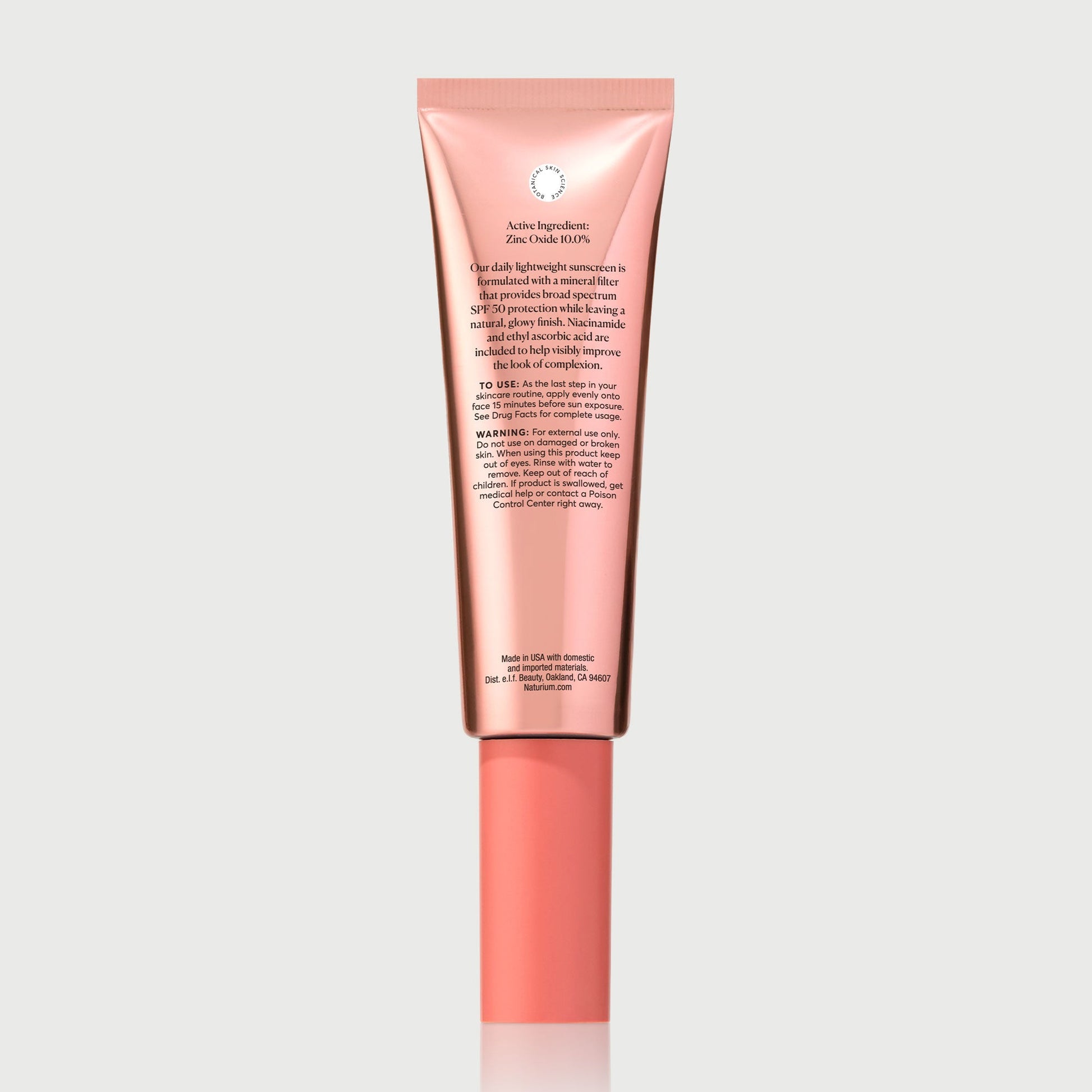 dew-glow-moisturizer-mineral-spf-50-q5 NATR-10163_Dew-Glow-Moisturizer-Mineral-SPF_back_capon-bonebkgd_a99e231e-ca92-4014-addb-f1e7b794e9ab.jpg