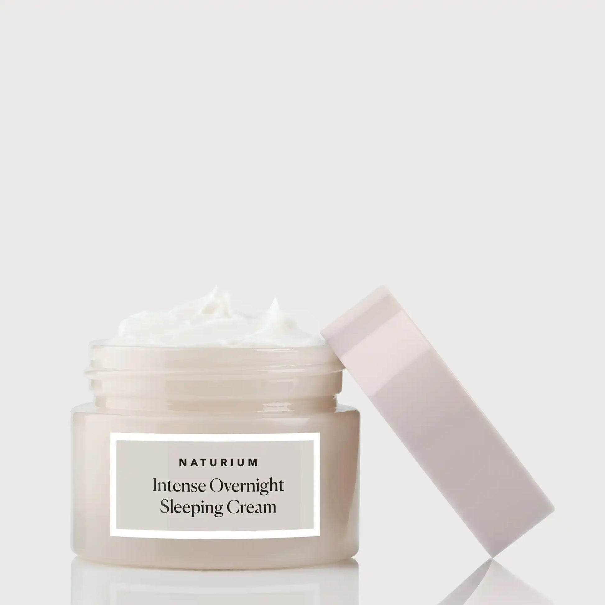 intense-overnight-sleeping-cream-s7 NATR_Catalog_Overnight-Cream-CapOff.webp